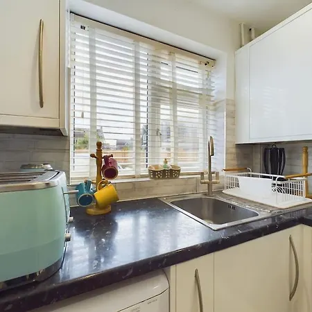 Fabulous Quiet Chelmsford Apartment - Free Parking Exterior photo
