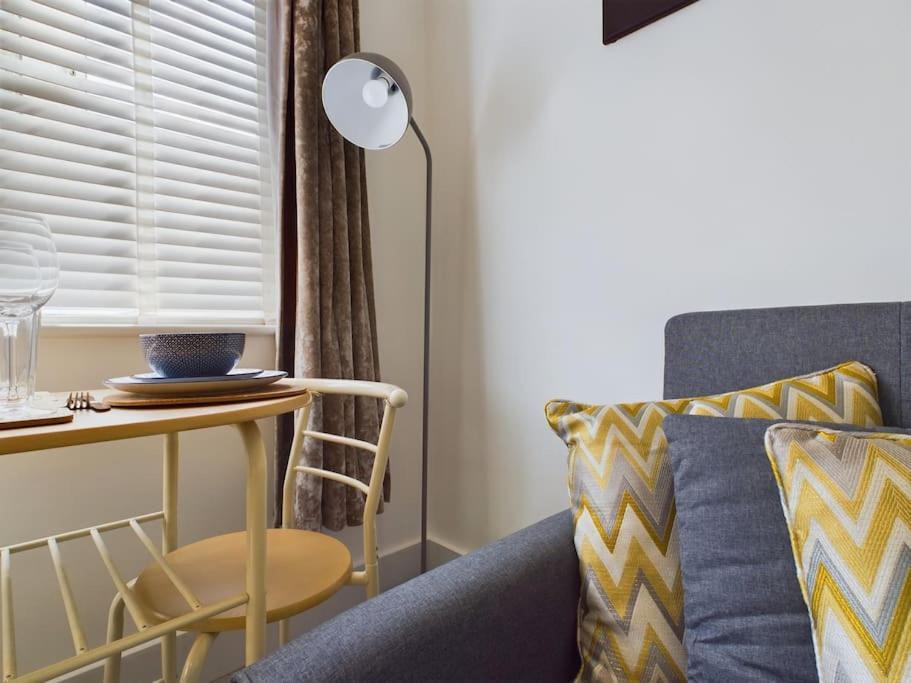 Apartment Fabulous Quiet - Free Parking Chelmsford