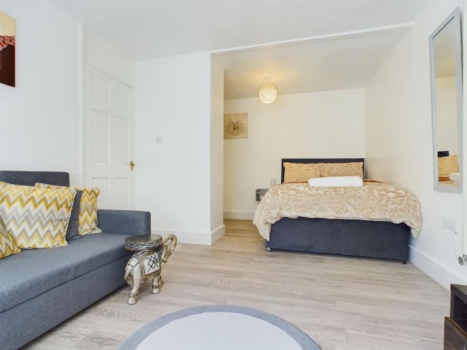 Fabulous Quiet - Free Parking * Chelmsford
